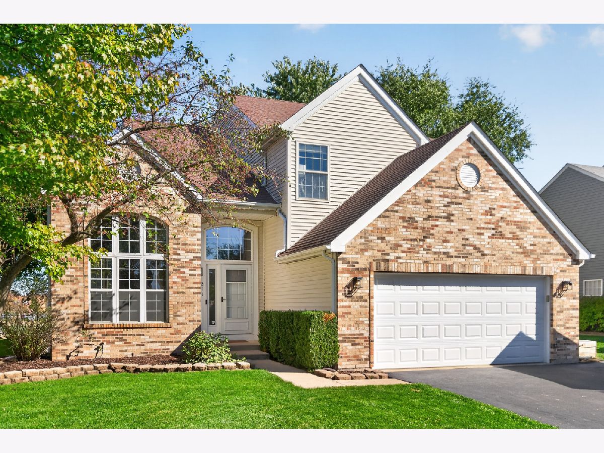  For Sale Bartlett Illinois, 211 Butler Drive
