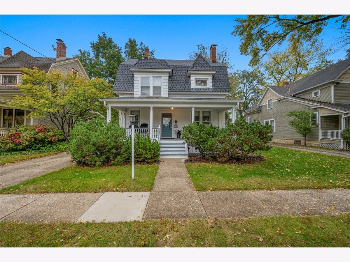  For Sale Aurora Illinois, 621 Hardin Avenue