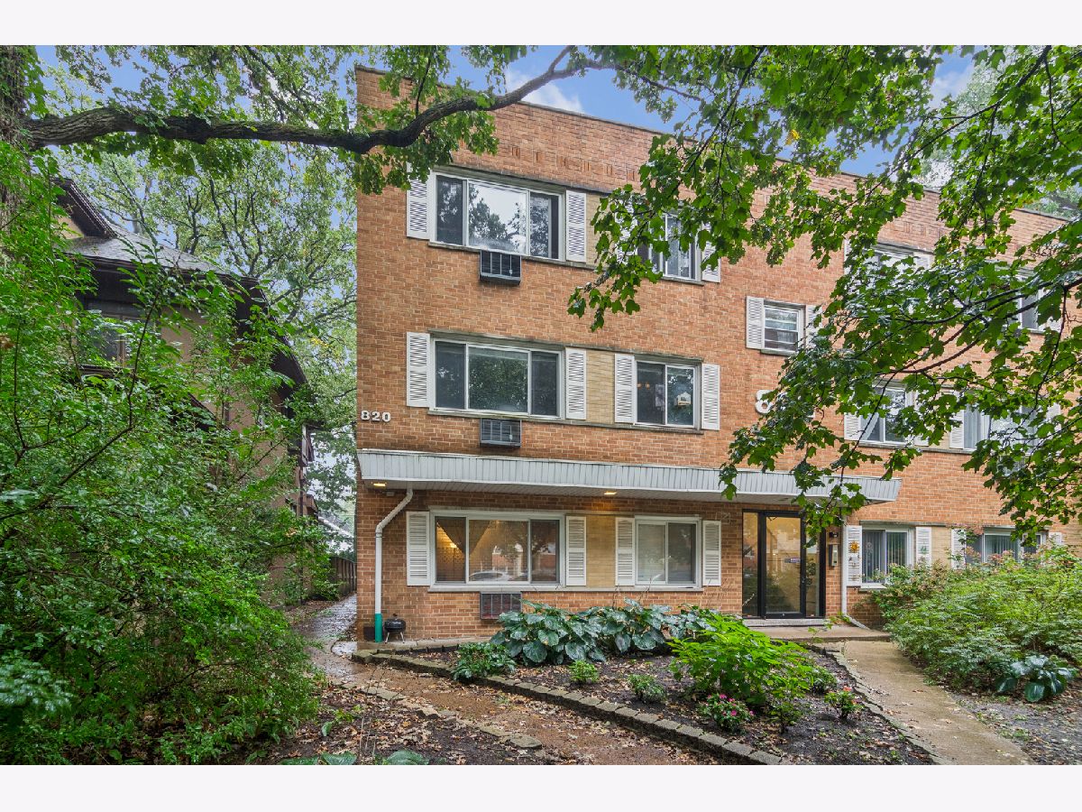  For Sale Evanston Illinois, 820 Seward Street