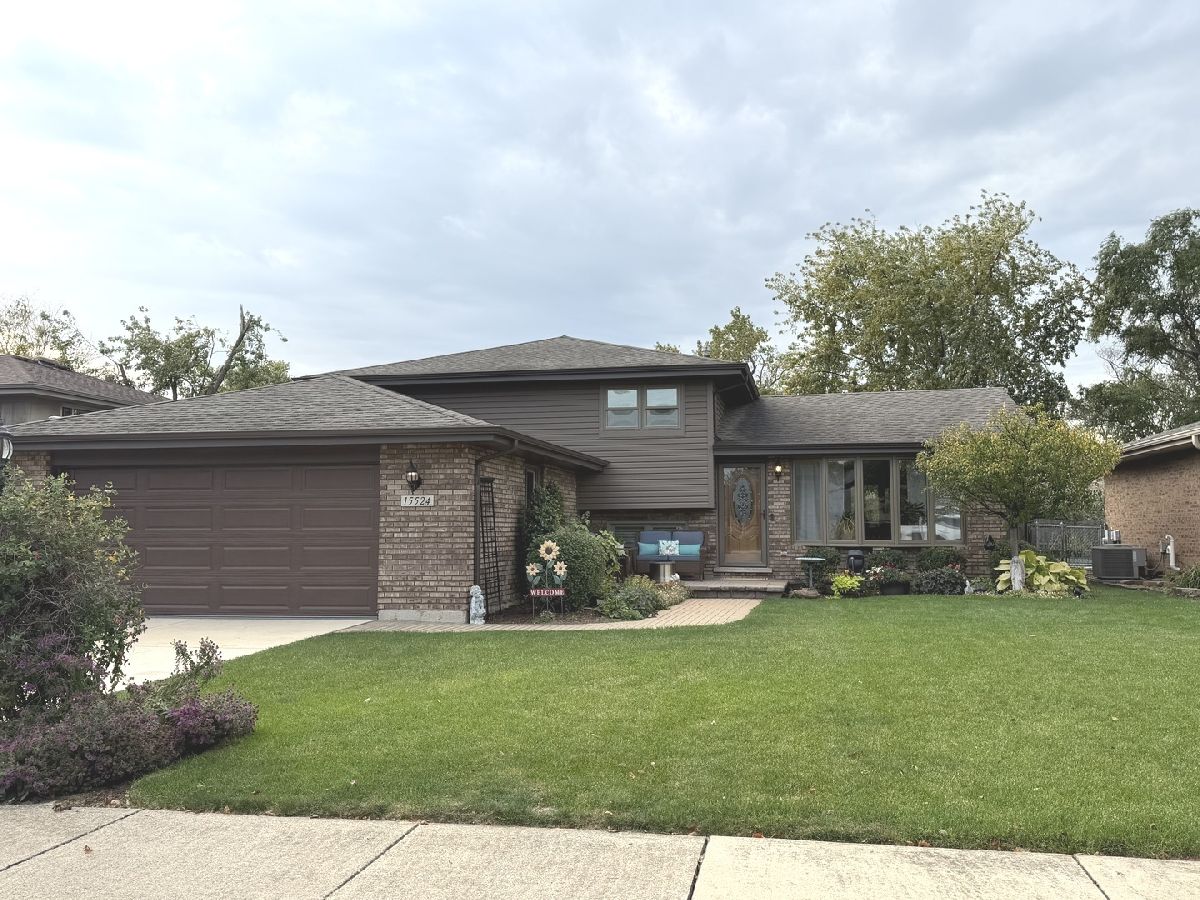  For Sale Oak Forest Illinois, 15524 Lorel Avenue