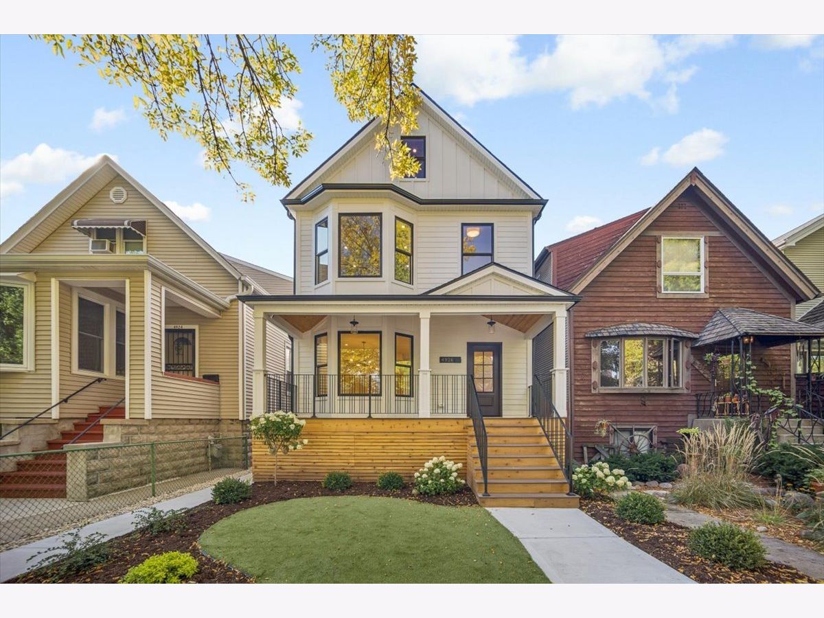  For Sale Chicago Illinois, 4926 Seeley Avenue
