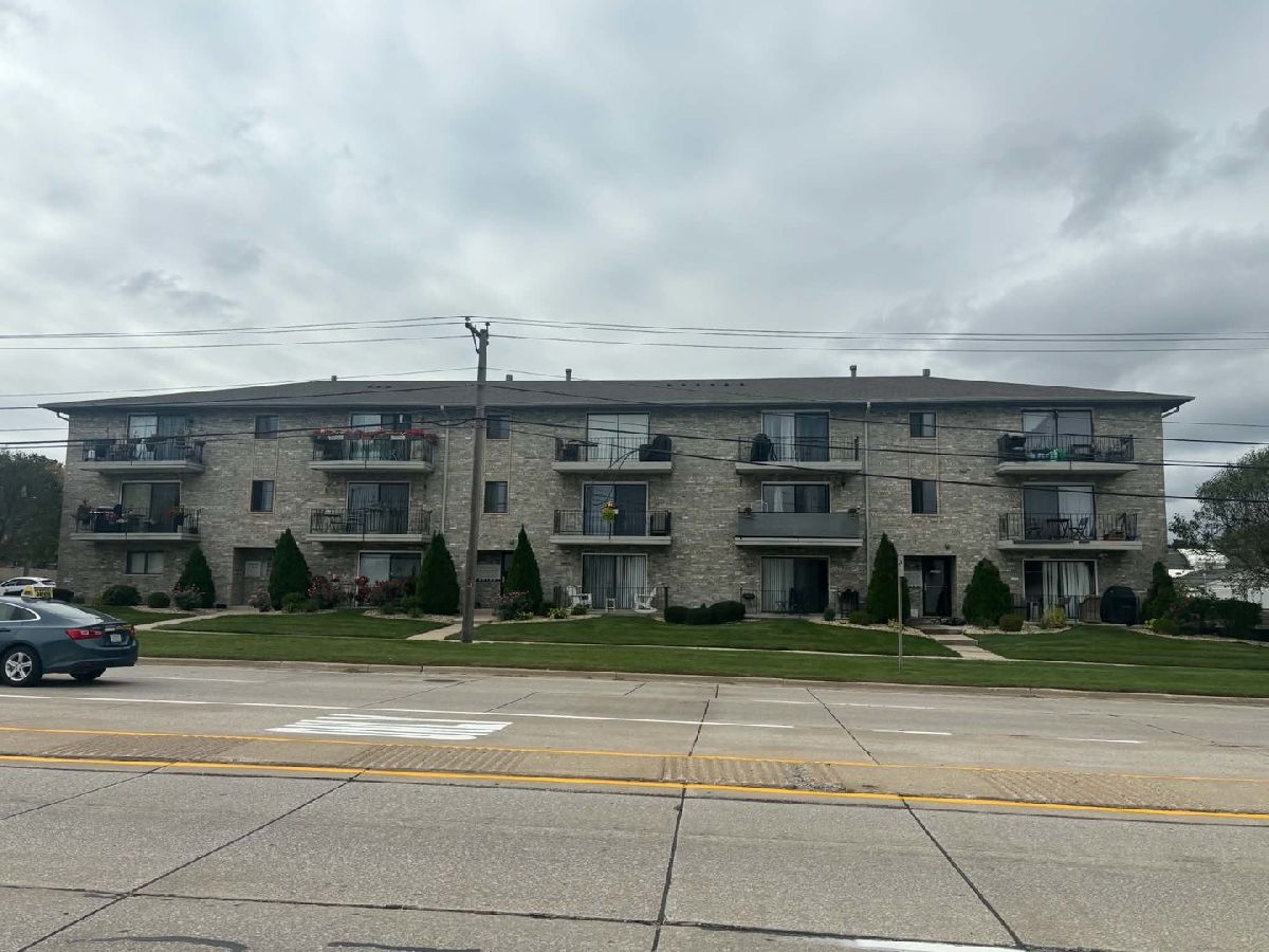  For Sale Chicago Ridge Illinois, 10936 Central Avenue