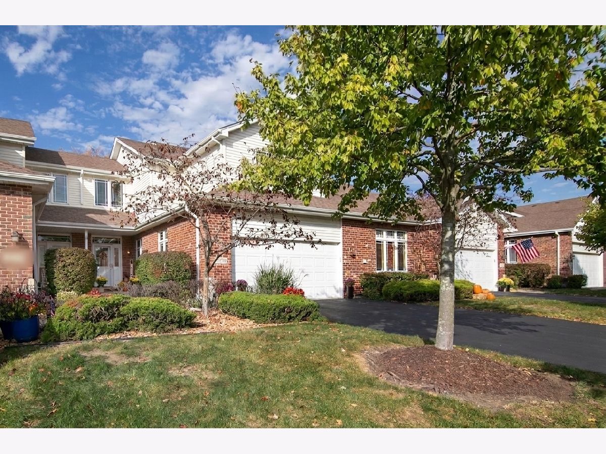  For Sale Mokena Illinois, 10726 Canterbury Drive