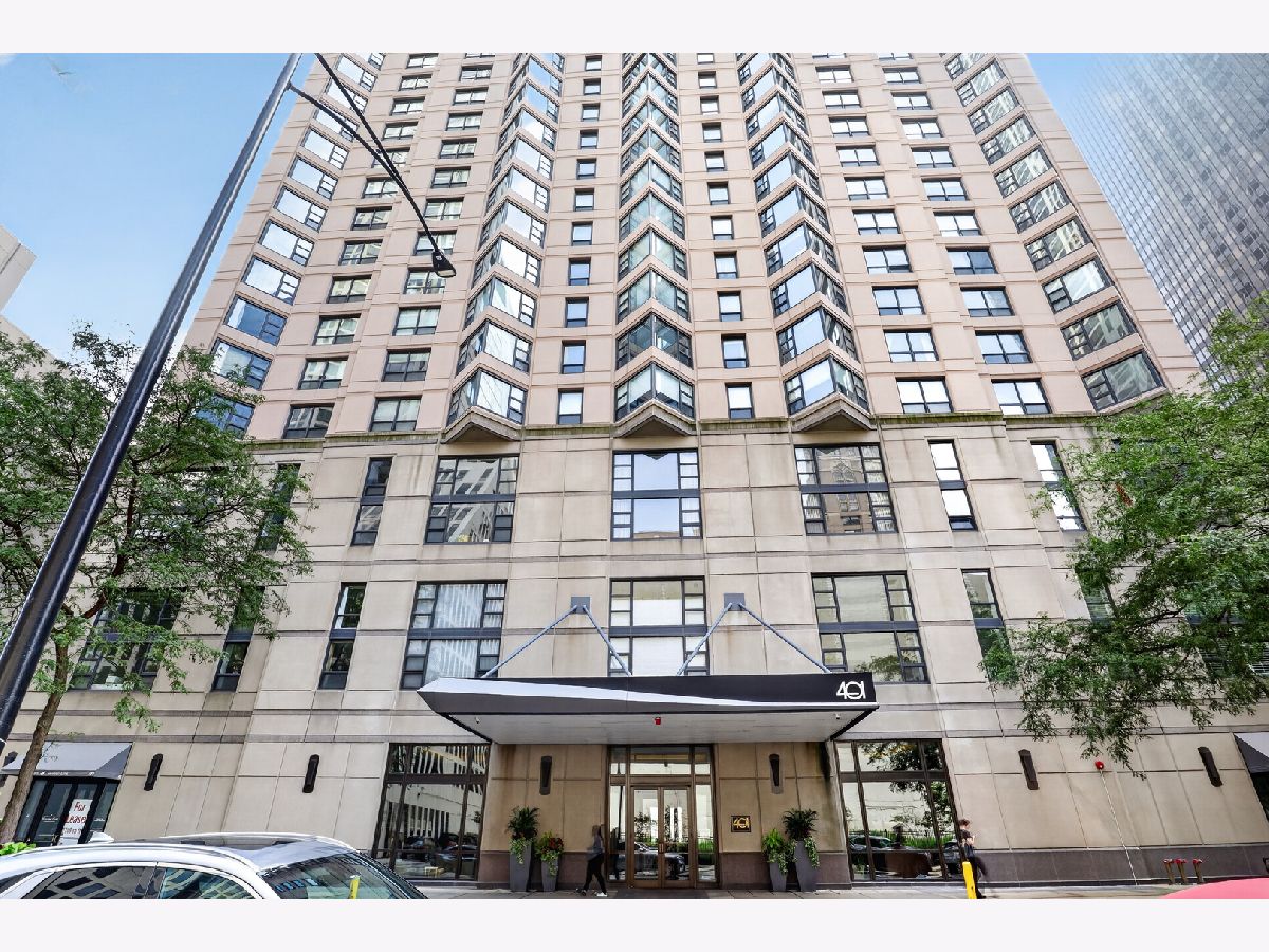 Condos & Townhomes For Rent Streeterville Chicago Illinois, 401 Ontario