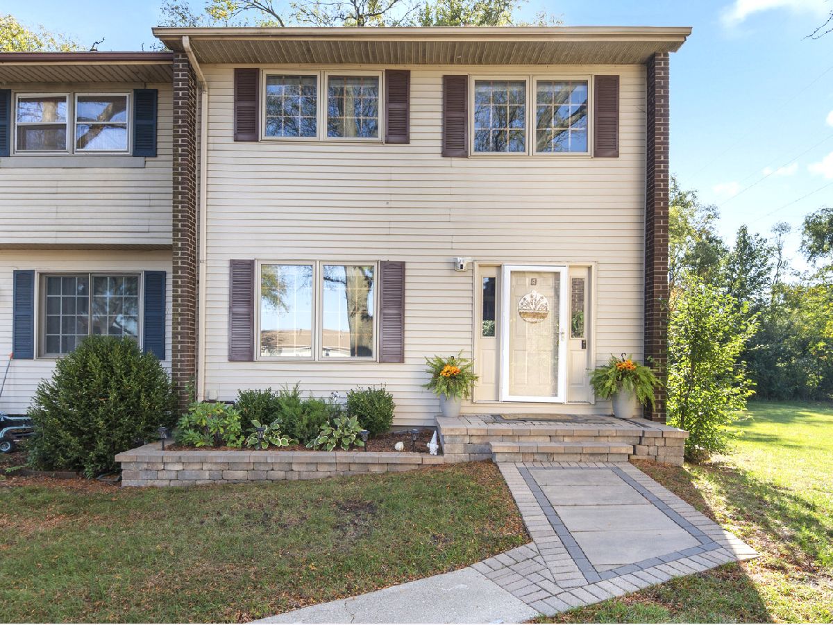  For Sale Plainfield Illinois, 8 Washington Court