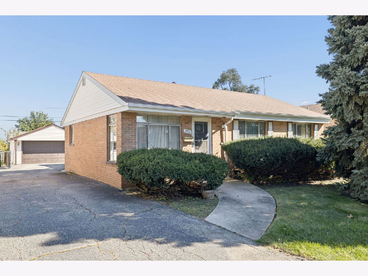  For Sale Broadview Illinois, 2921 10th Avenue