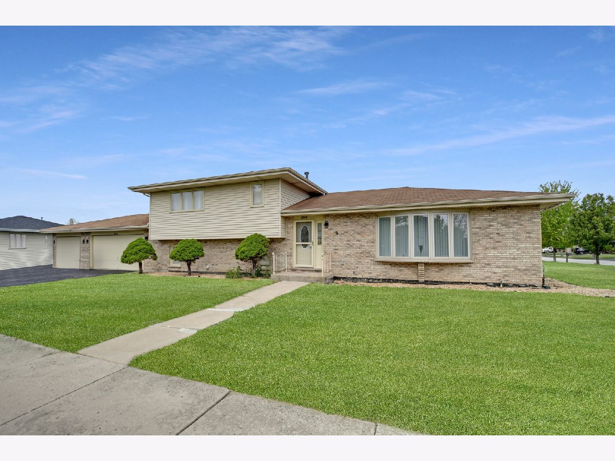 Condominiums & Homes For Sale Cherry Creek Tinley Park Illinois, 8218 170th Street