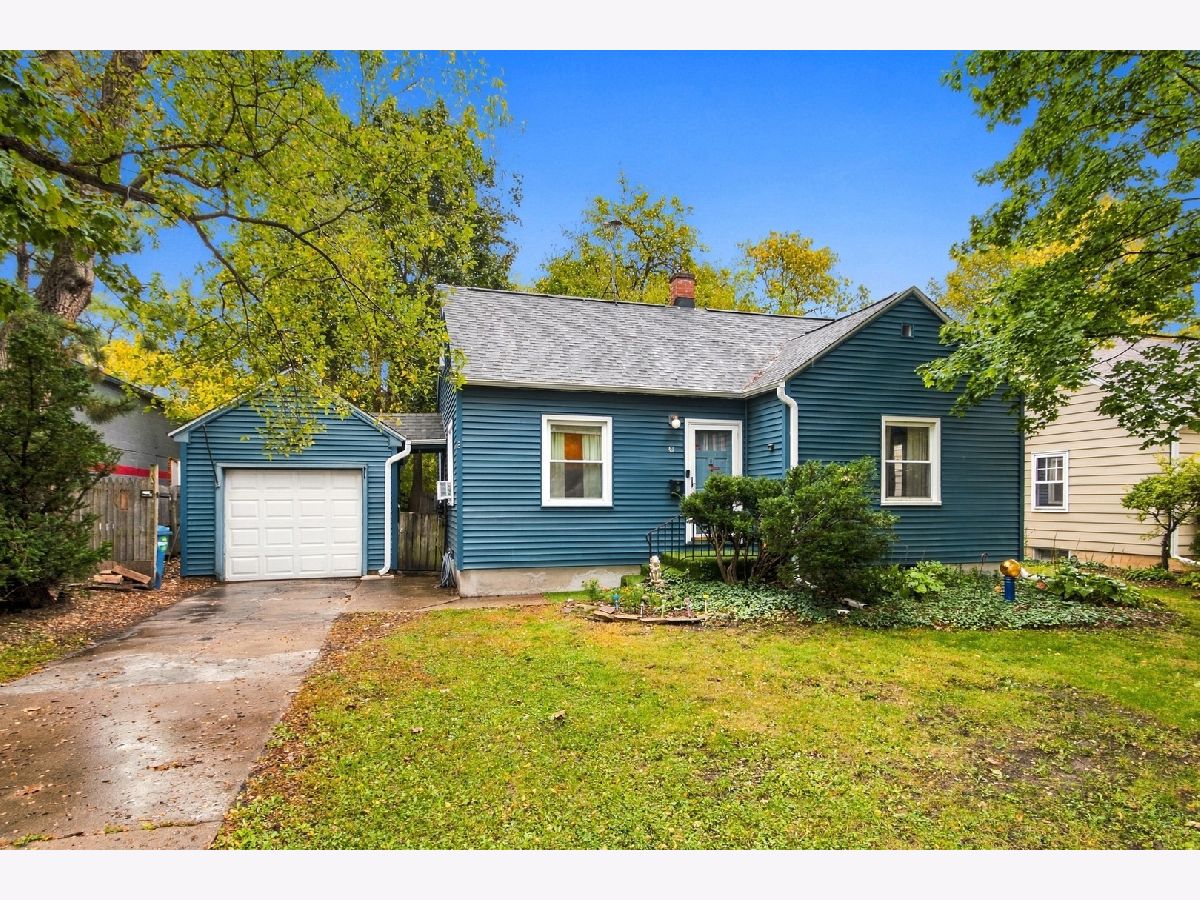  For Sale Aurora Illinois, 8 Randall Road