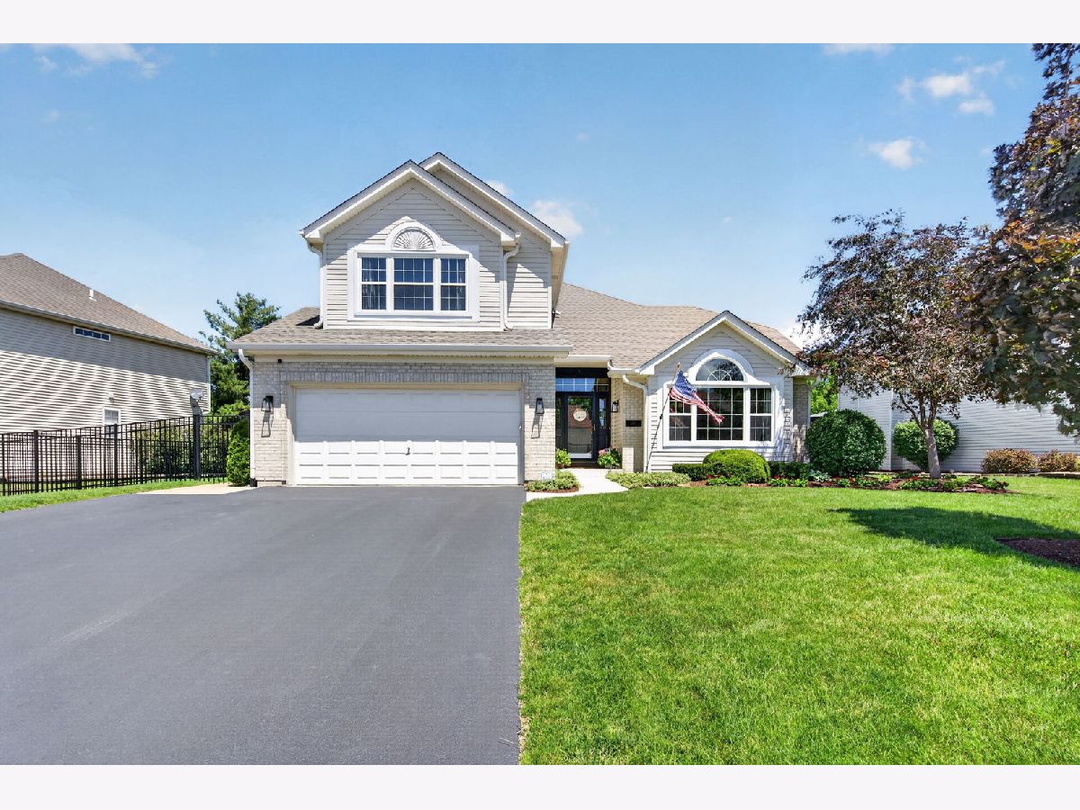 Homes For Sale Wedgewood Estates Plainfield Illinois, 2214 Stonehaven Drive