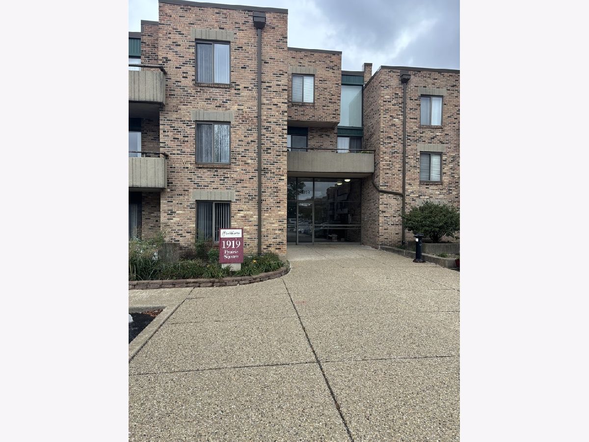  For Sale Schaumburg Illinois, 1919 Prairie Square