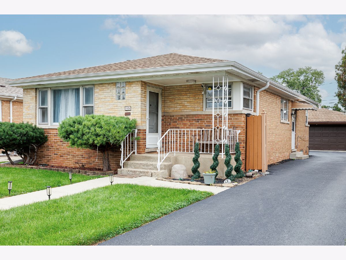  For Sale Franklin Park Illinois, 3521 Sarah Street