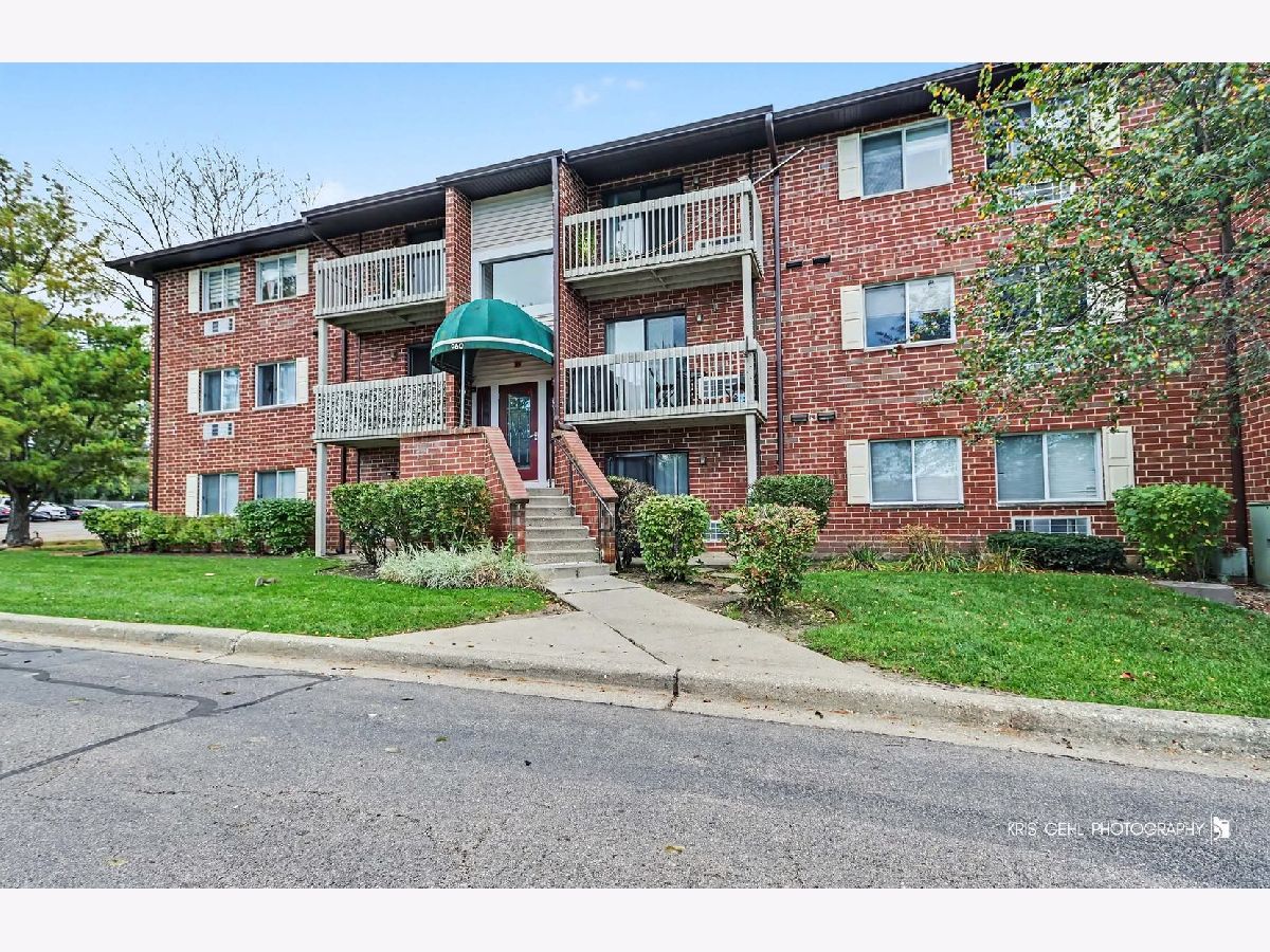  For Sale Vernon Hills Illinois, 960 Lakeside Drive