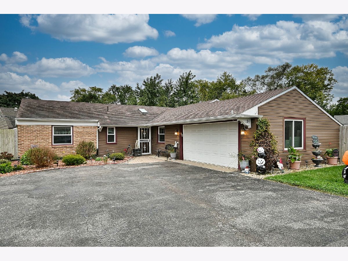  For Sale Bolingbrook Illinois, 116 Stoneham Court