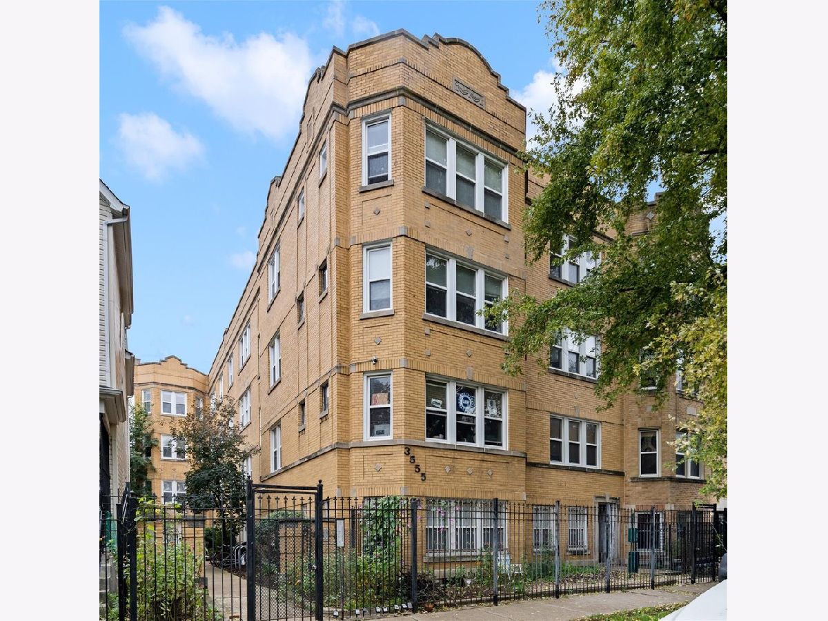  For Rent Chicago Illinois, 3555 Lyndale