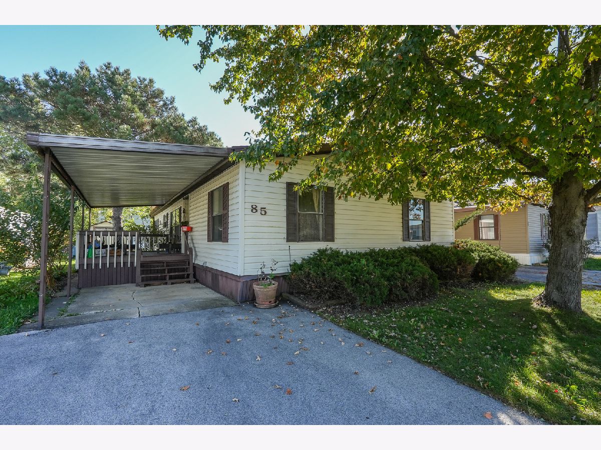  For Sale Bourbonnais Illinois, 85 Berry Lane
