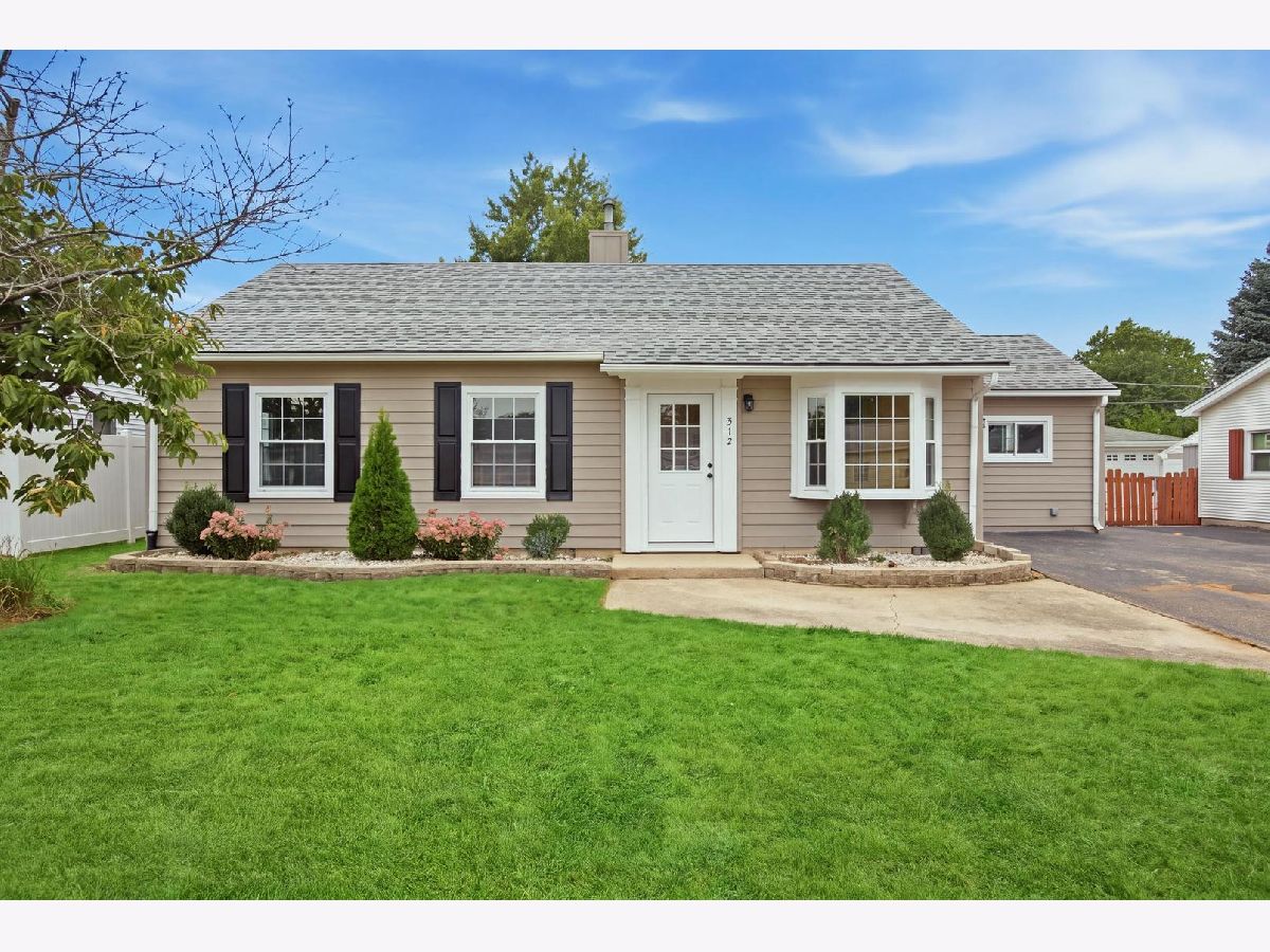  For Sale Romeoville Illinois, 512 Concord Avenue