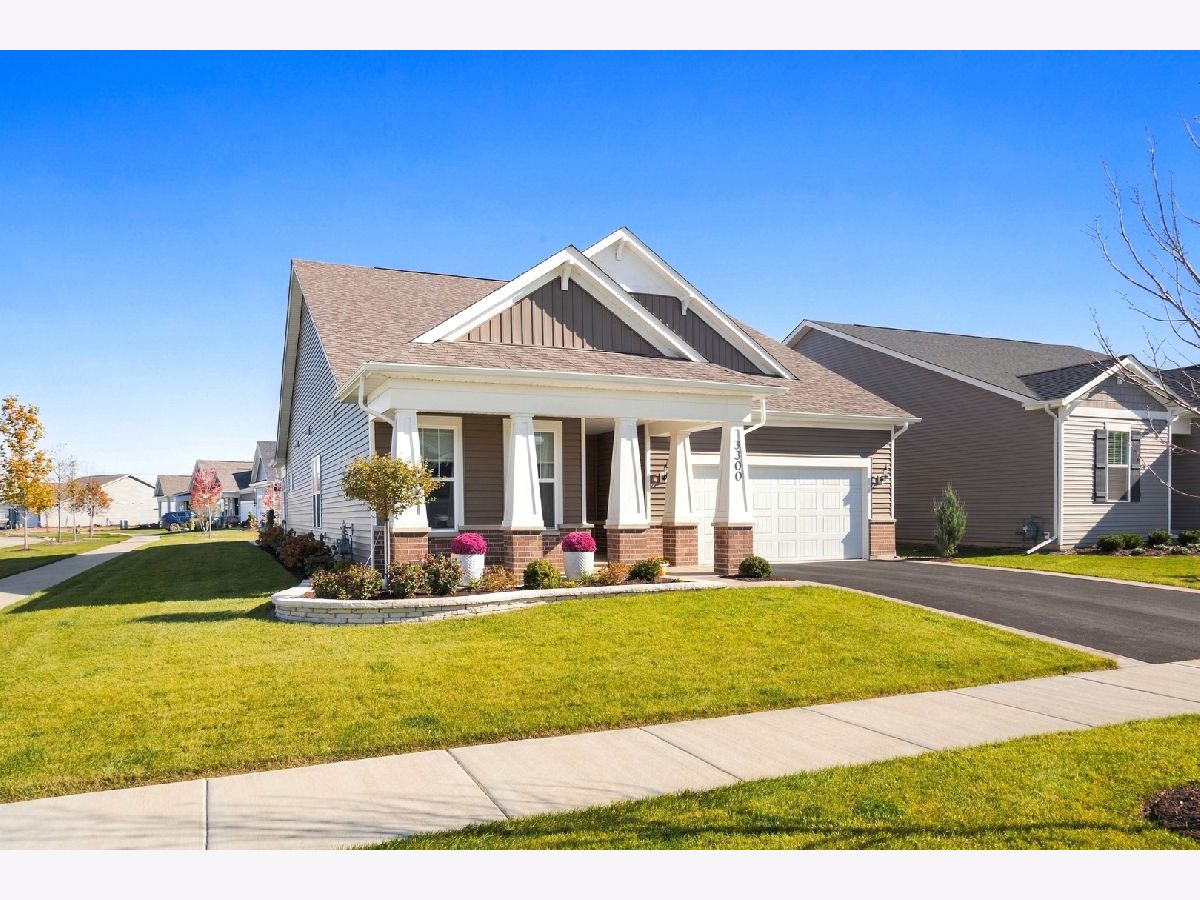 Homes For Sale Lincoln Prairie Aurora Illinois, 3300 Fulshear Circle