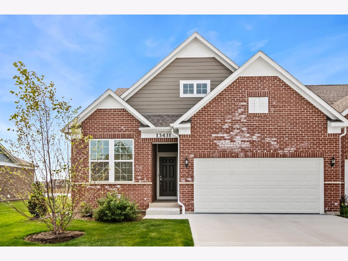  For Sale Lemont Illinois, 13431 Belfast Way