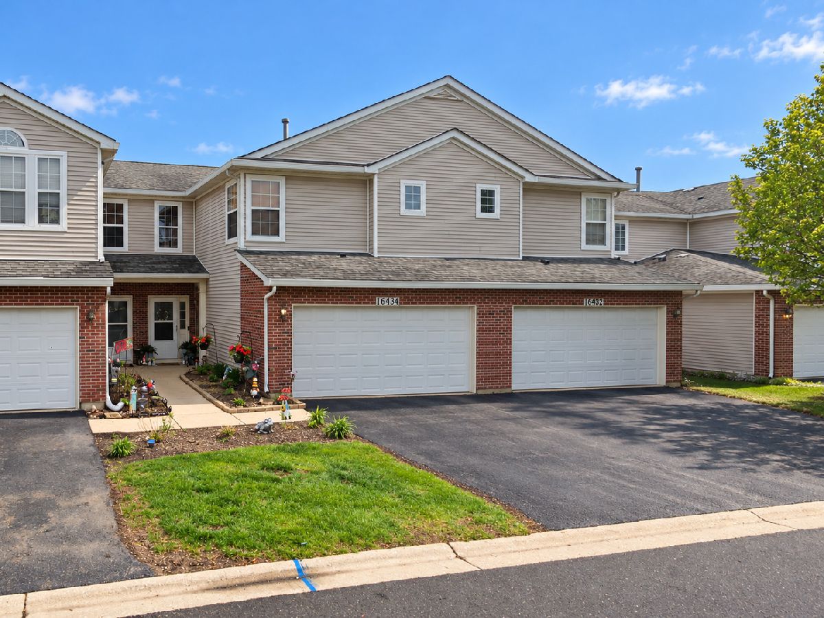 Homes & Townhomes For Rent Renwick Club Crest Hill Illinois, 16434 Club