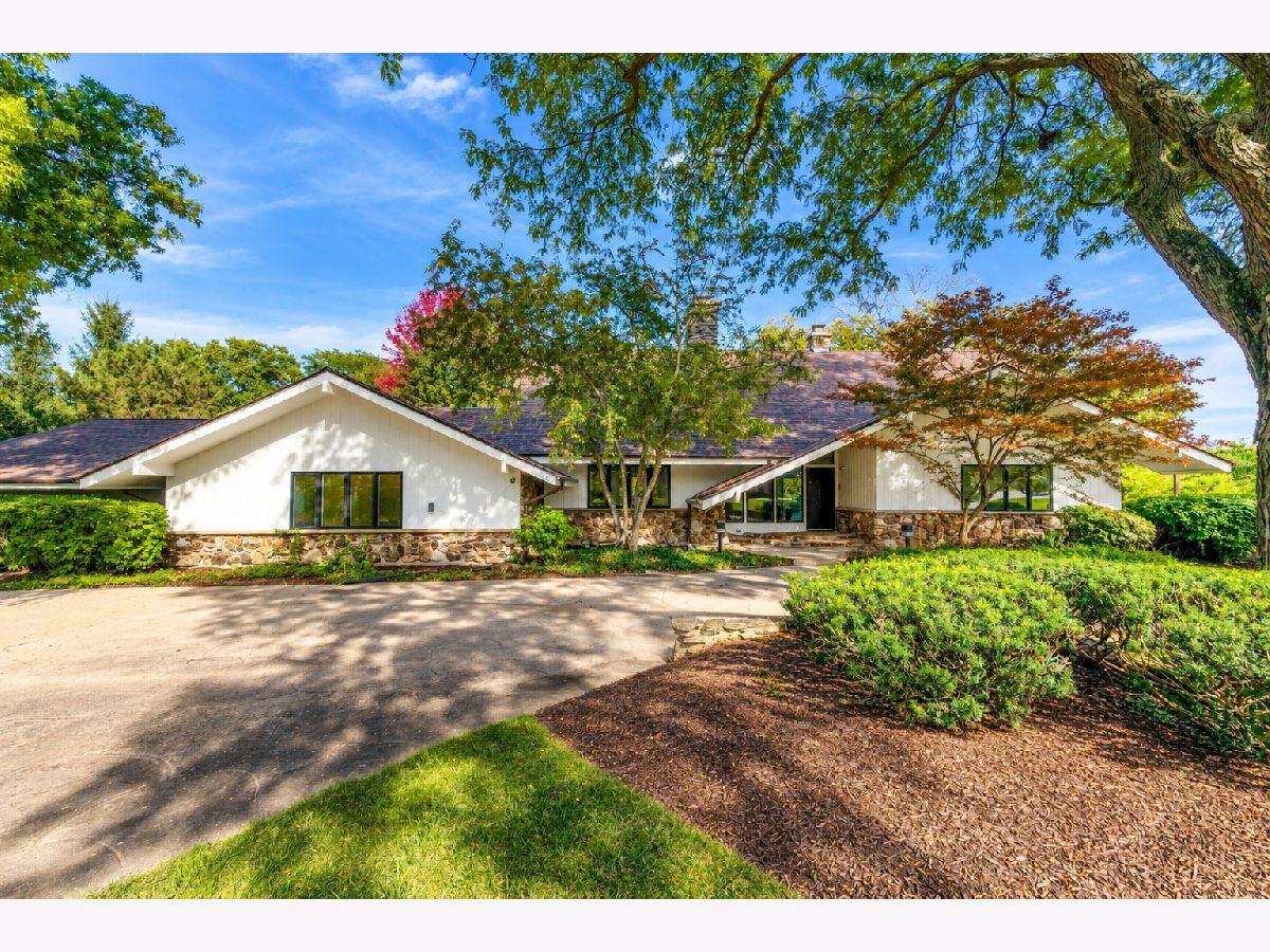  For Sale Long Grove Illinois, 2435 Lexington Drive