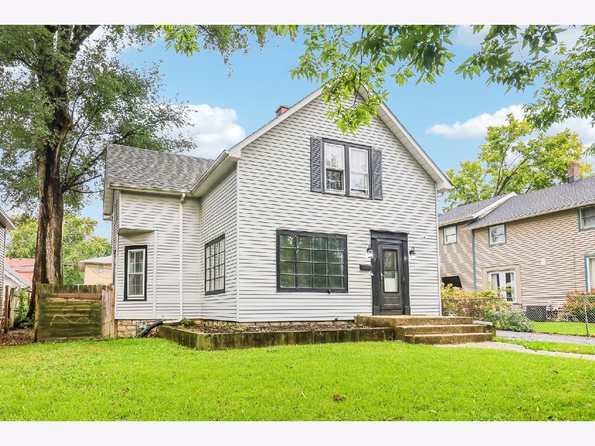 Homes For Sale Highland Parkside Joliet Illinois, 9 Blackman Avenue