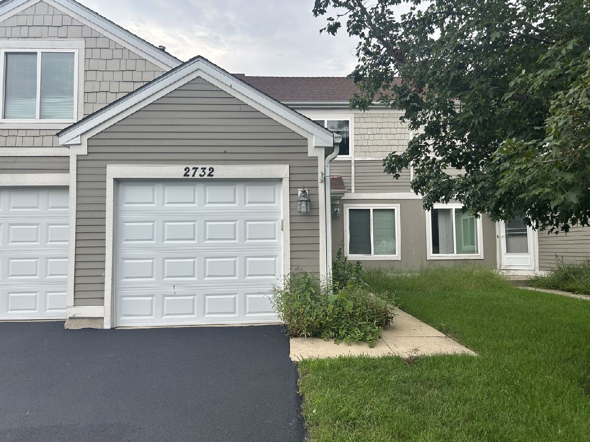 Townhomes For Rent Cinnamon Glen Aurora Illinois, 2732 Wilshire