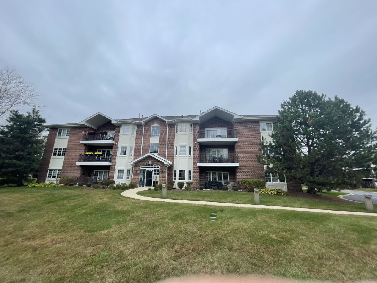  For Sale Palos Heights Illinois, 13109 Forest Ridge Drive
