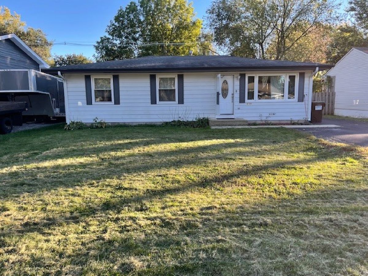  For Sale Mchenry Illinois, 4709 Prairie Avenue
