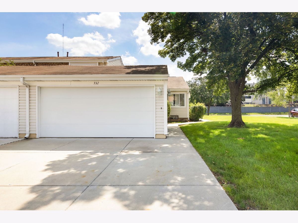  For Sale Glendale Heights Illinois, 337 Roland Drive