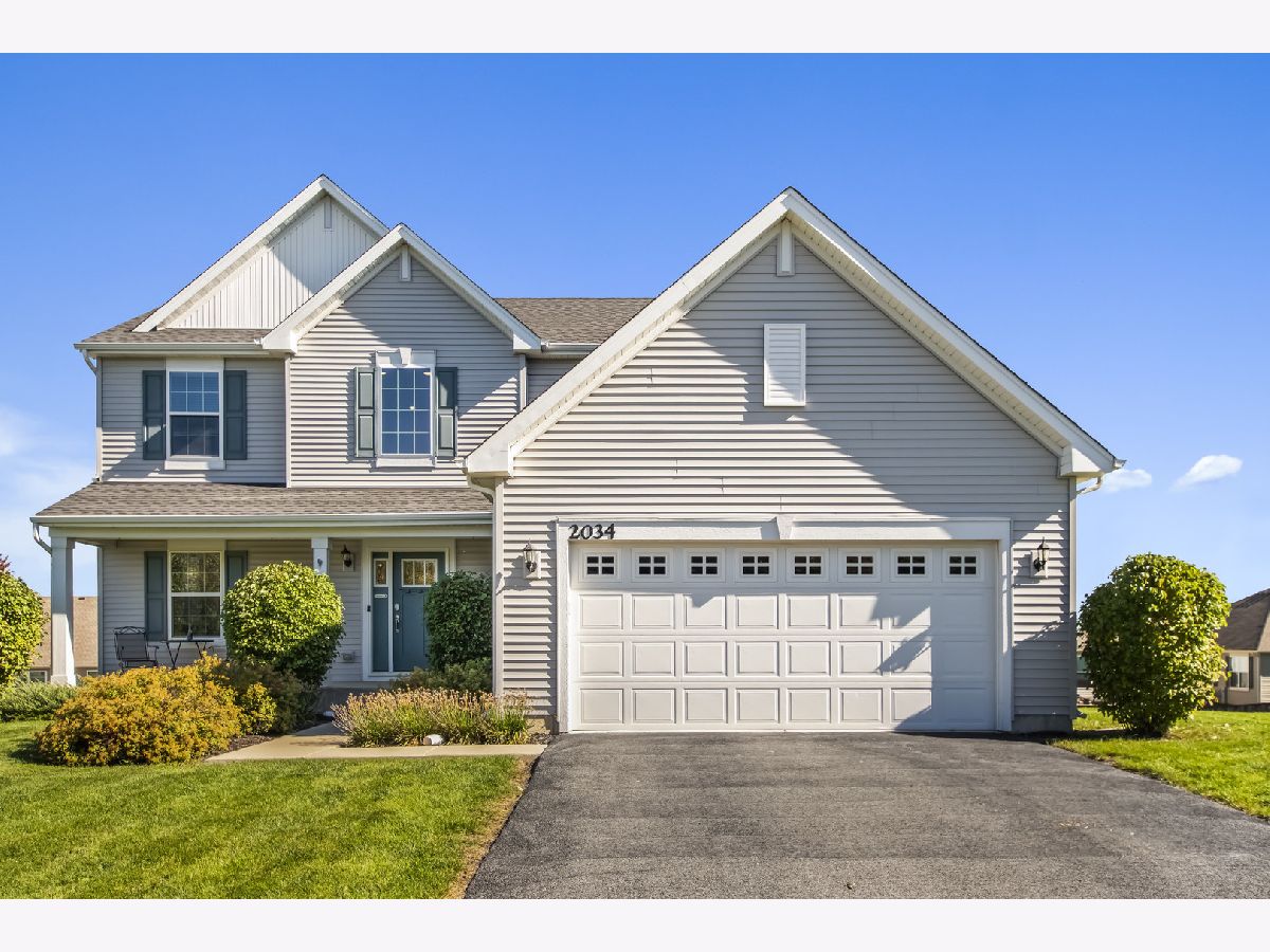  For Sale Yorkville Illinois, 2034 Ingemunson Lane