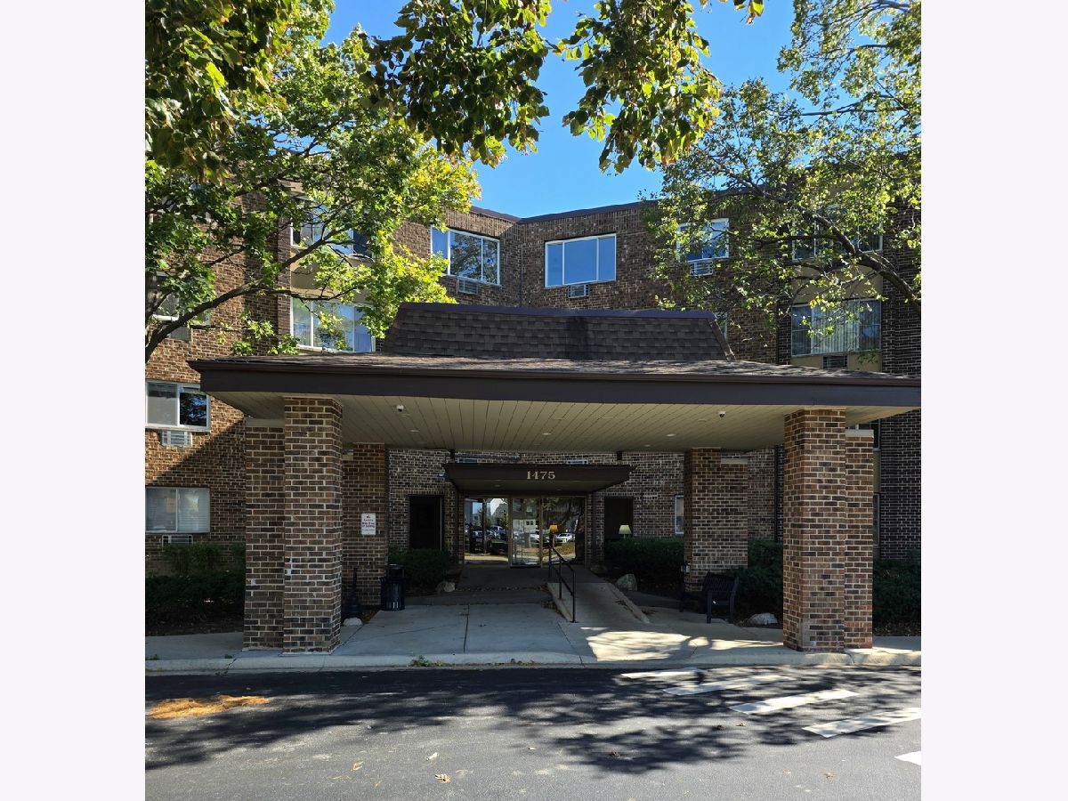  For Sale Hoffman Estates Illinois, 1475 Rebecca Drive