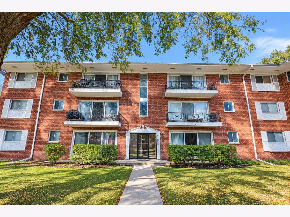  For Sale Skokie Illinois, 10117 Old Orchard Court
