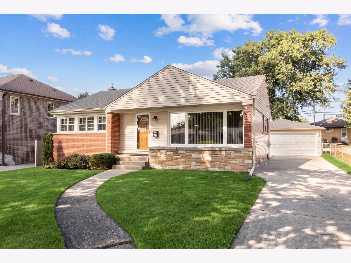  For Sale Mount Prospect Illinois, 502 Lonnquist Boulevard