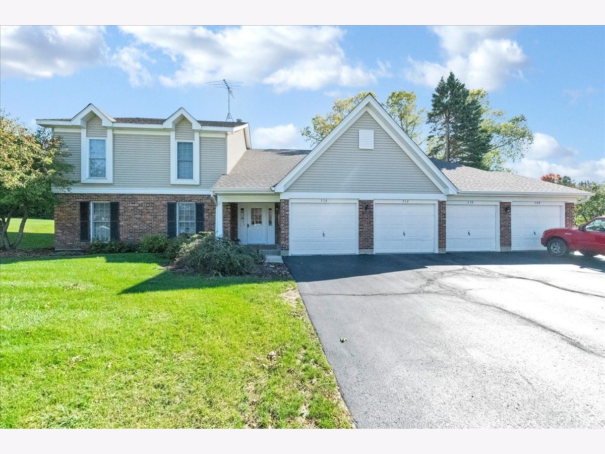  For Sale Mchenry Illinois, 312 Thornwood Drive
