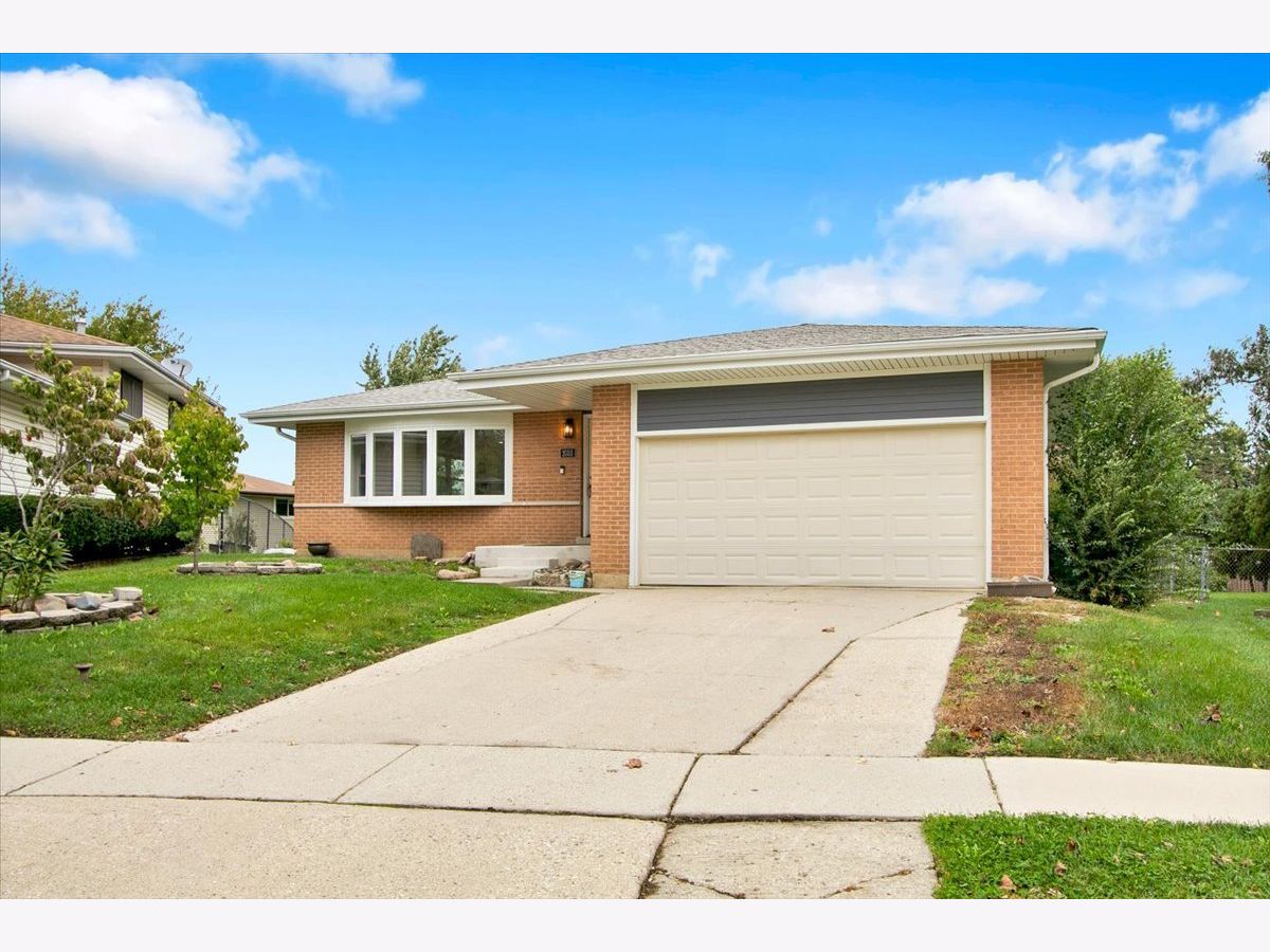Homes For Sale Fair Meadows Palatine Illinois, 2033 Wainwright Court