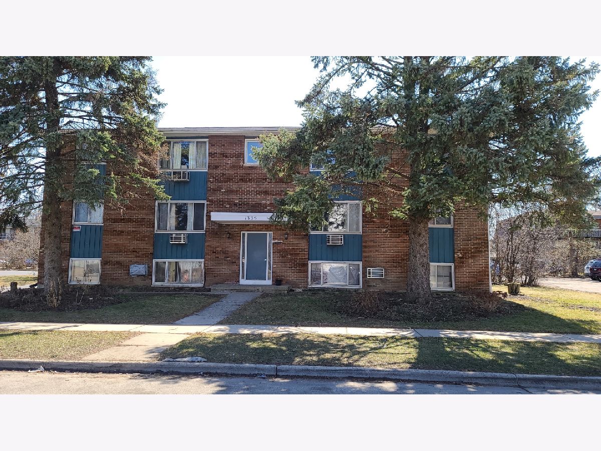  For Rent Elgin Illinois, 1335 Abbott