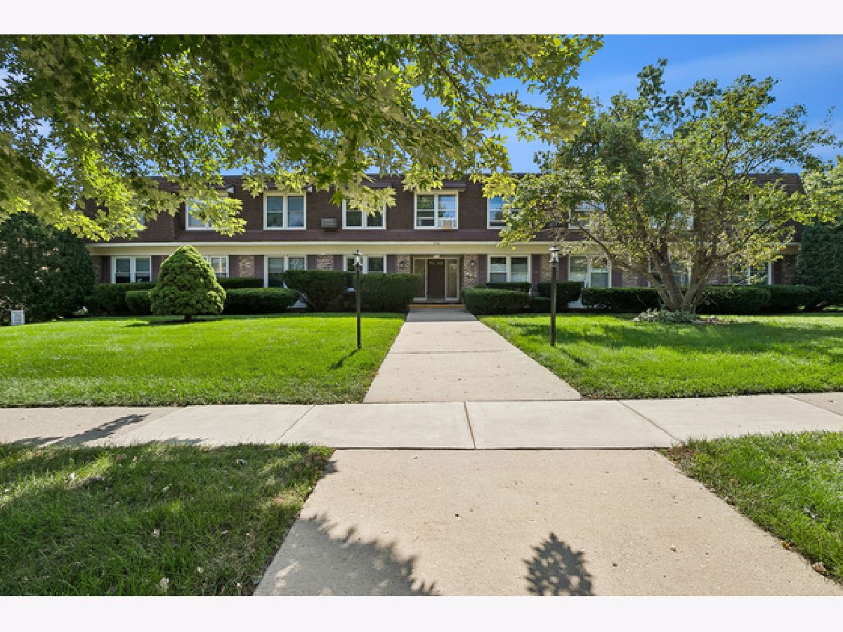 For Rent Libertyville Illinois, 350 Brainerd