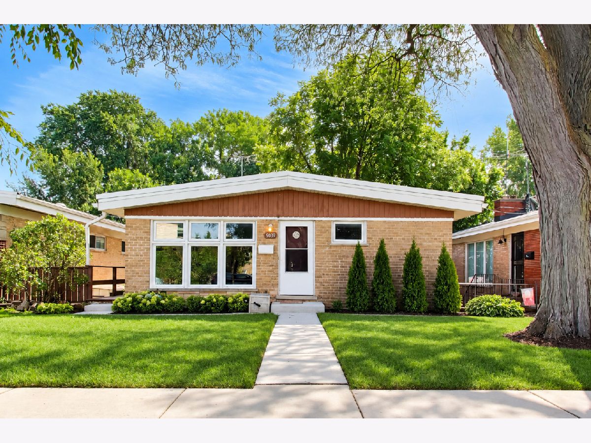  For Sale Skokie Illinois, 9039 Niles Center Road