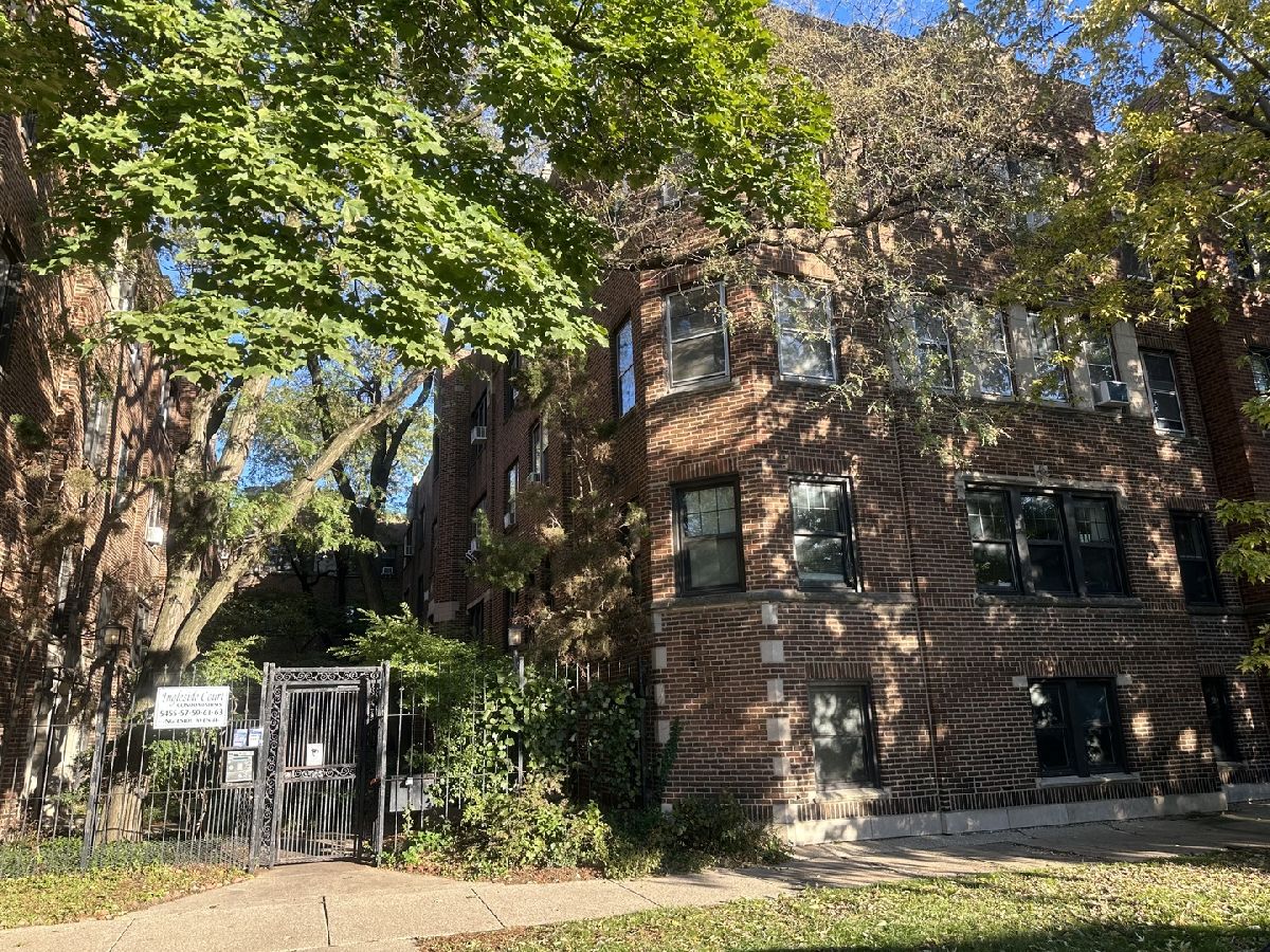  For Sale Chicago Illinois, 5463 Ingleside Avenue