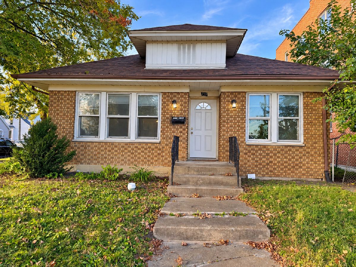  For Sale Joliet Illinois, 759 Jasper Street
