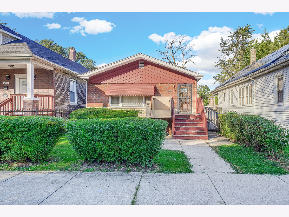  For Sale Chicago Illinois, 12326 Perry Avenue