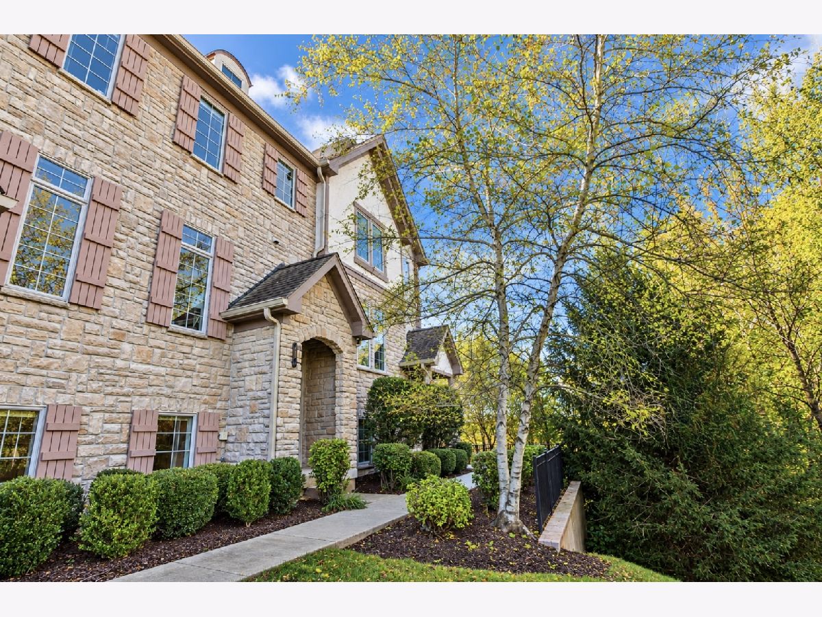  For Sale Wauconda Illinois, 285 Regency Court