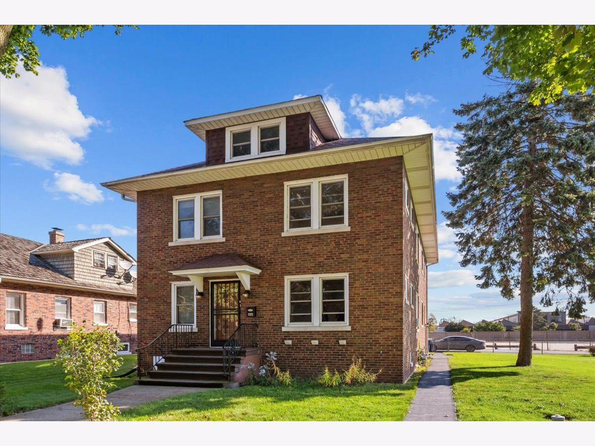  For Sale North Chicago Illinois, 1323 Adams Street