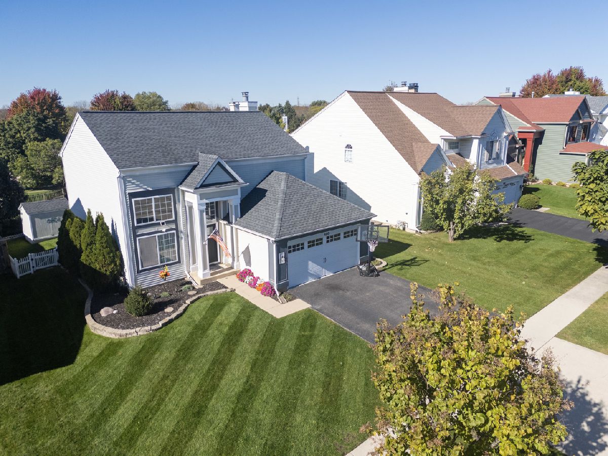  For Sale Bartlett Illinois, 480 Knoll Crest Drive