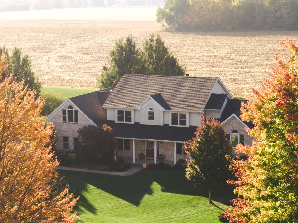  For Sale Kankakee Illinois, 1800 Bluff S