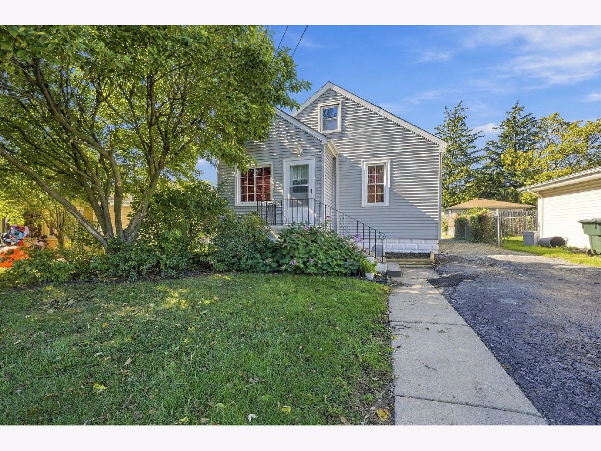  For Sale Oak Forest Illinois, 15102 Lavergne Avenue