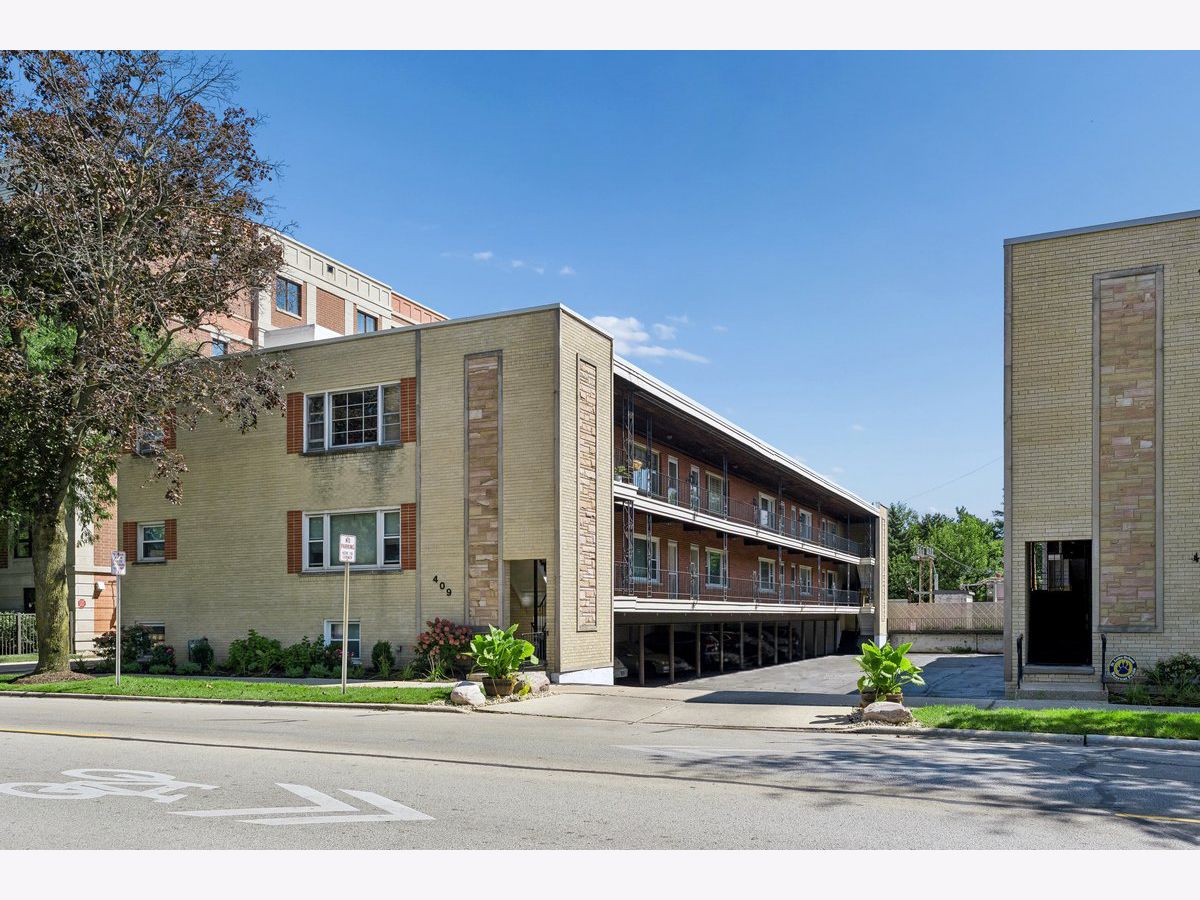  For Sale River Forest Illinois, 409 Lathrop Avenue
