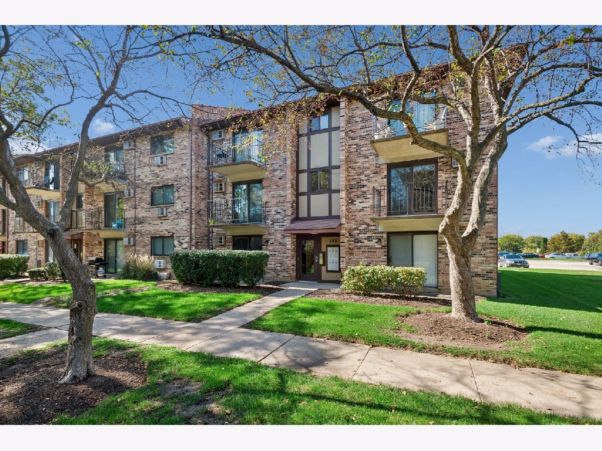  For Sale Carol Stream Illinois, 230 Klein Creek Court