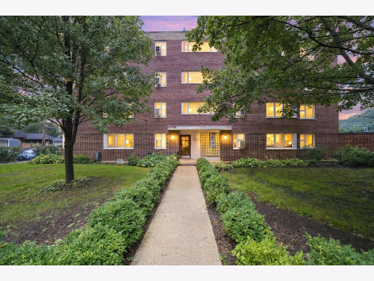  For Sale River Forest Illinois, 7208 Oak Avenue
