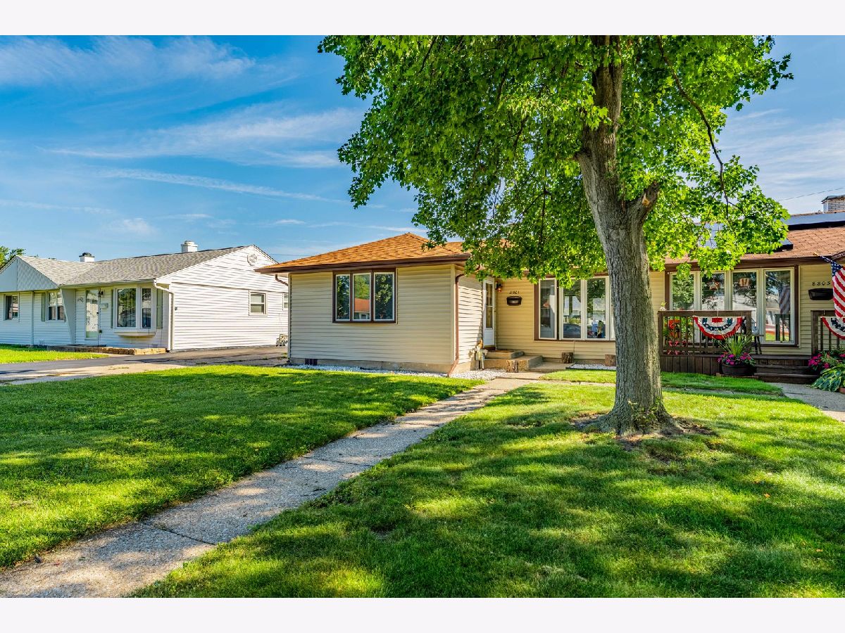  For Rent Hometown Illinois, 8801 Kilbourn